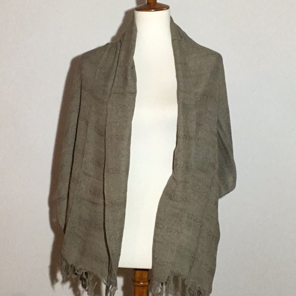 Shawl/wrap with fringe, lightweight, gauze- look